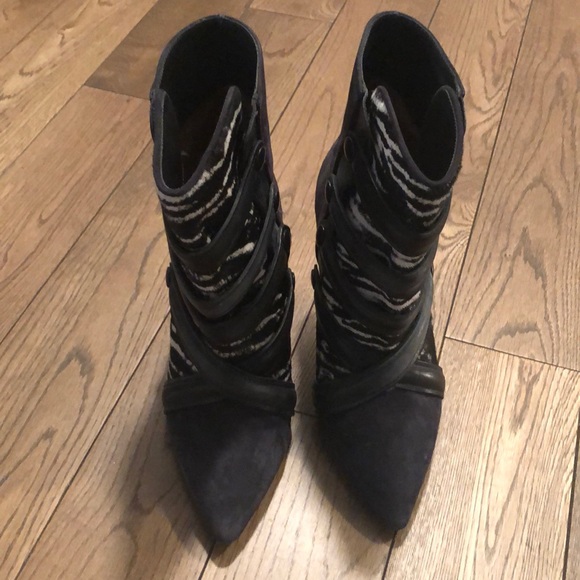 Isabel Marant Pony Booties - Picture 4 of 8